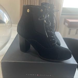 Tommy Hilfiger black suede booties. Size 7